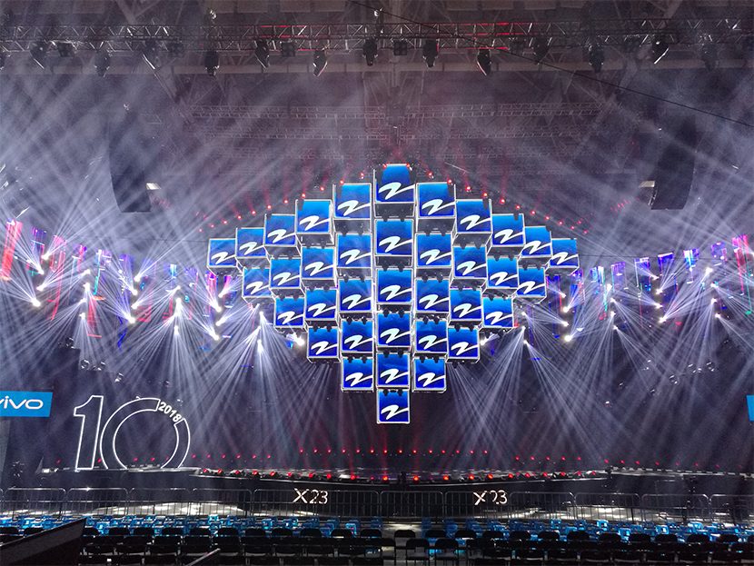 Ưu điểm khi mua đèn sân khấu Dage chính hãng tại Việt Nam