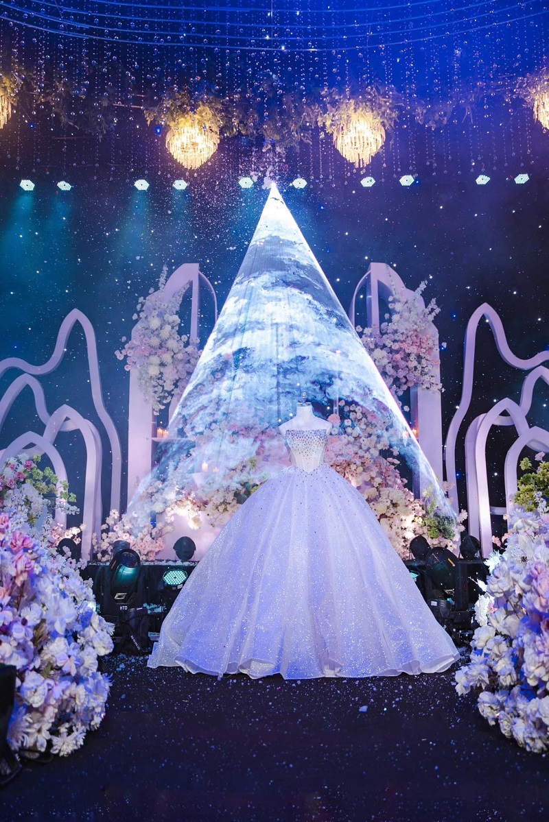 Đơn vị lắp đặt máy tạo tuyết và đèn laser tốt nhất tại Hà Nội