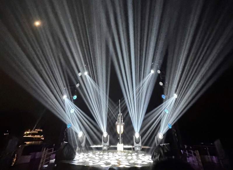 Ưu điểm của đèn sân khấu chống nước