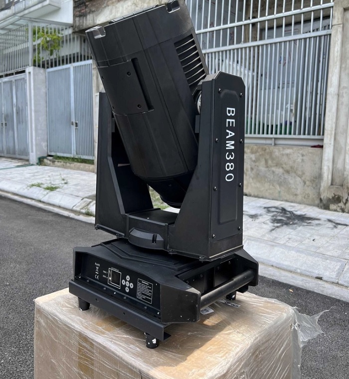 Top 4 sản phẩm đèn sân khấu tốt nhất tại Ánh sáng Hoàng Long