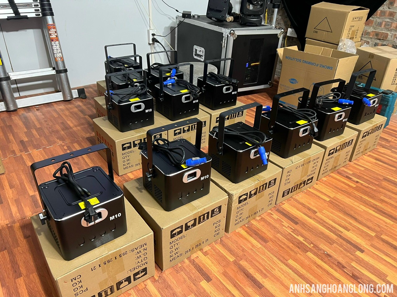 Đèn Laser 10w Cho Quán Bar