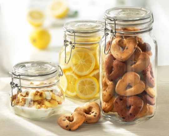 Hu thuy tinh FIdo dung banh mut