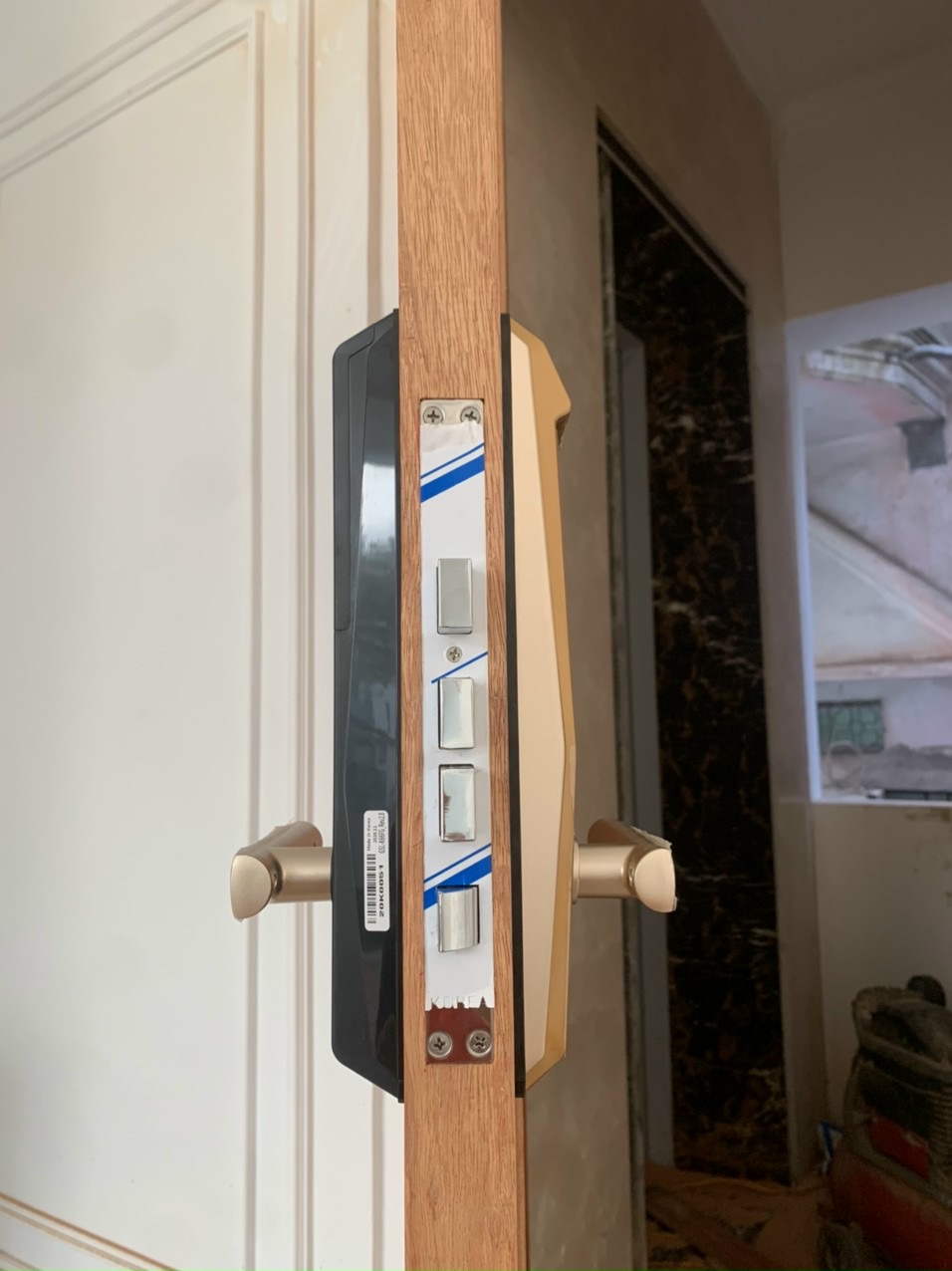 Khóa cửa gỗ Giovani GSL-K66FG