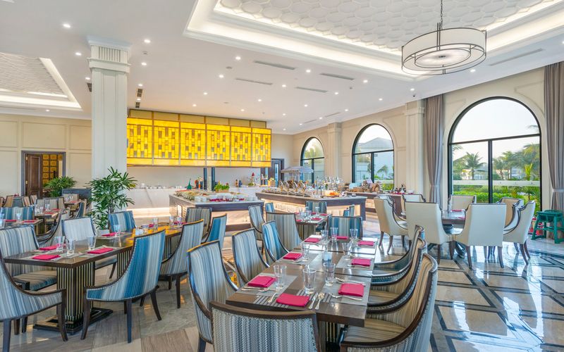 Melia Vinpearl Cua Sot Beach Resort