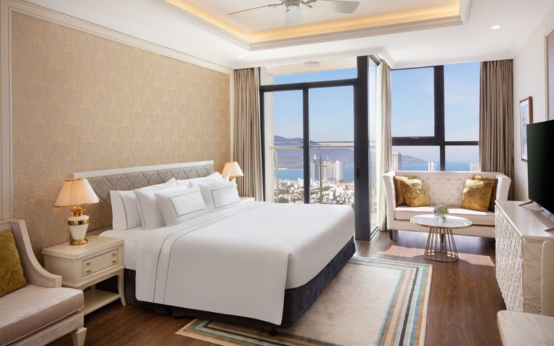 hạng deluxe Melia Vinpearl Condotel Riverfront Đà Nẵng