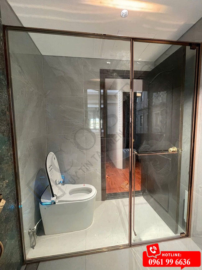 cách làm sạch vách kính tắm bị mờ