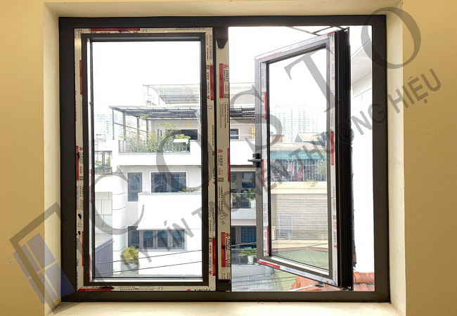 Cửa sổ mở quay 2 cánh Xingfa