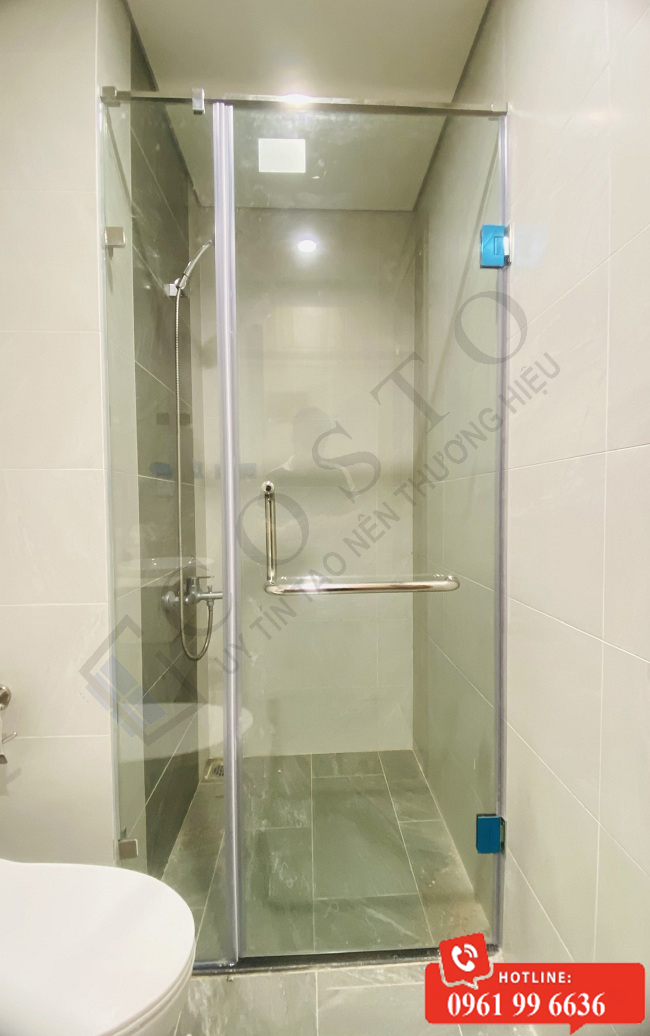 vách kính nhà tắm