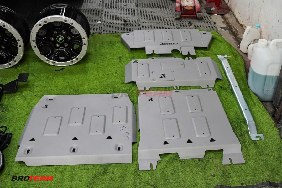 Chi Tiết Bộ Giáp Gầm Rhino Nhôm Độ Ford Ranger Raptor