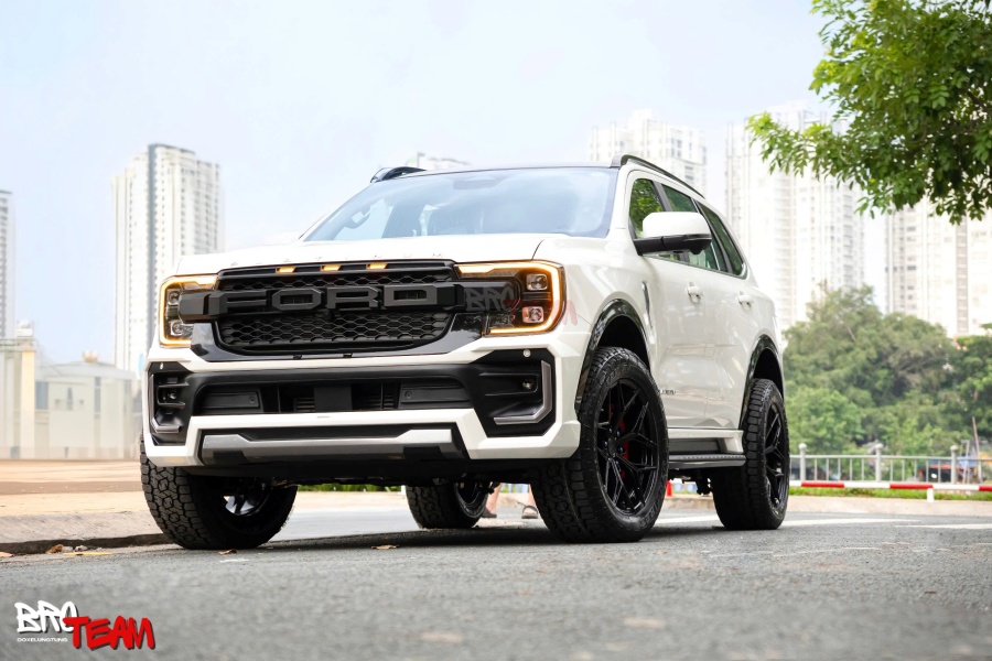 Body Kit AKC V2 Thái Lan cho Ford Everest Next Gen