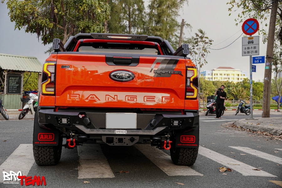 Cản sau Hamer Nova Series MX204 cho Ford Ranger