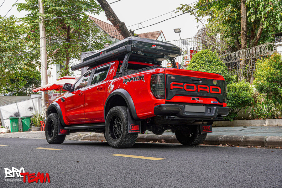 Đèn hậu cho Ford Ranger VLAND