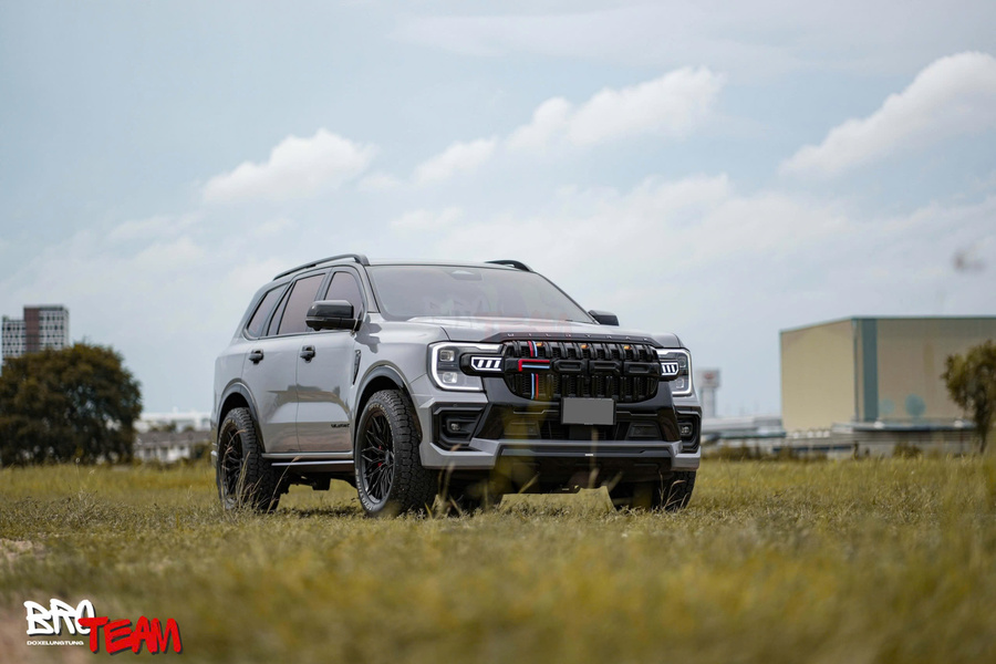 Đồ chơi Ford Everest cao cấp nhập Thái Lan