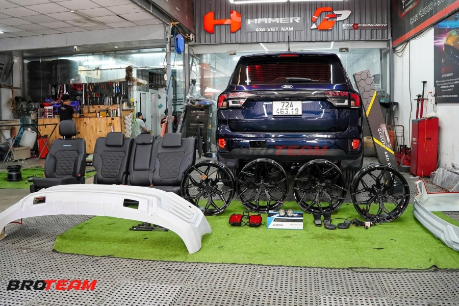 Gói độ full option từ bodykit victor v2 tới hệ thống đèn và dàn mâm lốp siêu sịn
