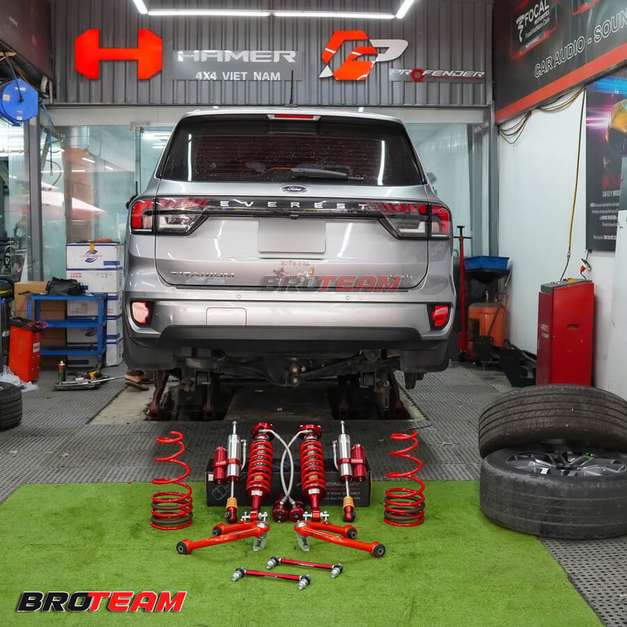 Ford Everest độ phuộc Profender