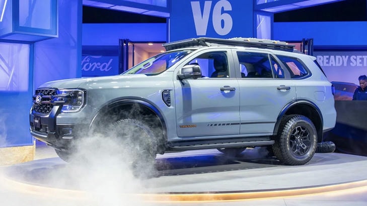 Ford Everest Tremor 2026 giá bao nhiêu
