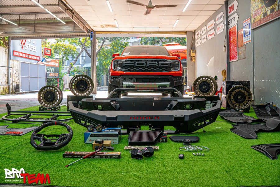 Mẫu Ford Raptor độ full option