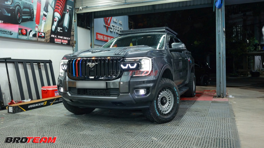 Ford Ranger XLS độ đẹp