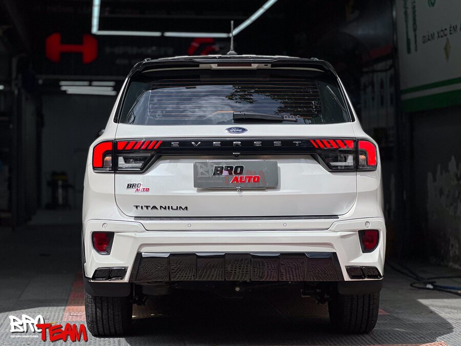 Bodykit Victor V1 Everest