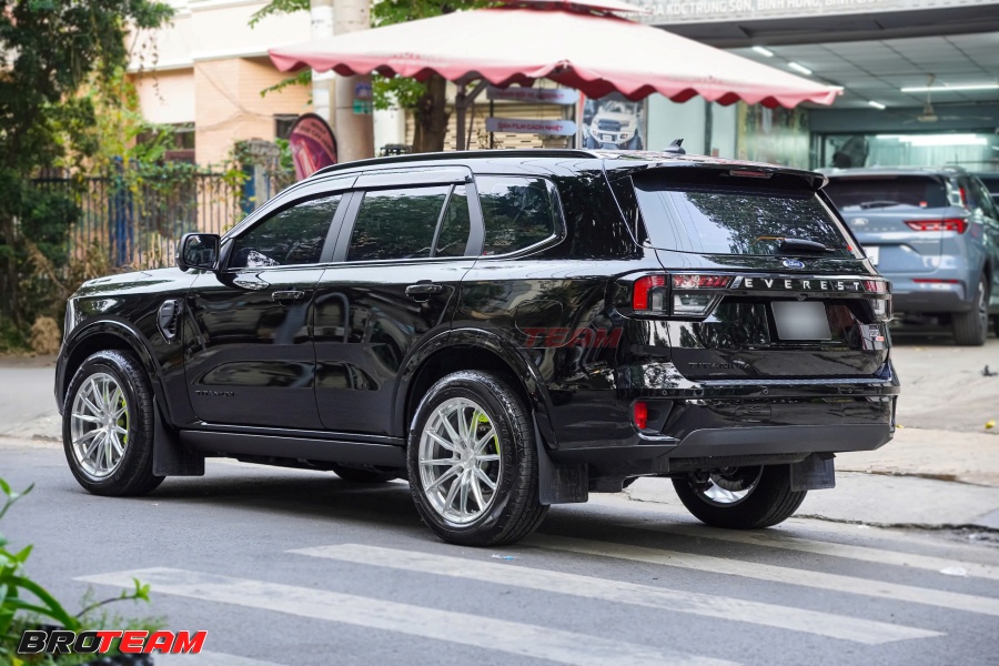 Ford Everest độ nội thất 2026