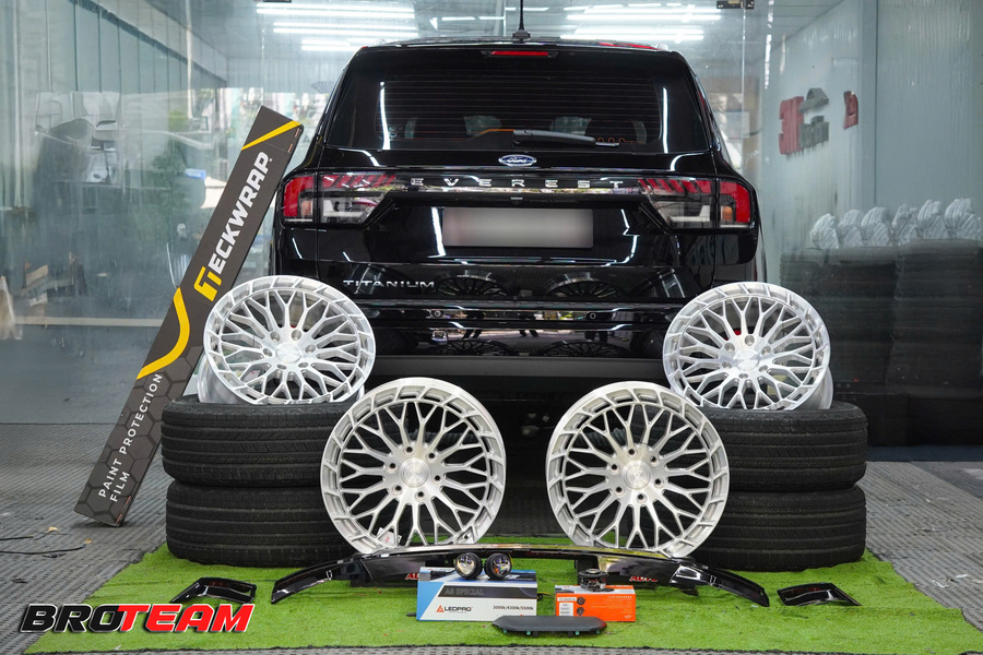 nâng cấp mâm thể thao Ford Everest