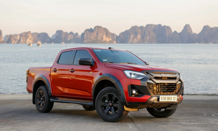 Xe bán tải Isuzu D-Max