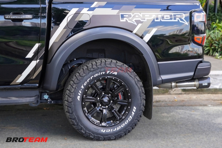 Nâng Cấp Mâm Lốp Và Chi Tiết Trang Trí Phanh Ford Ranger Raptor