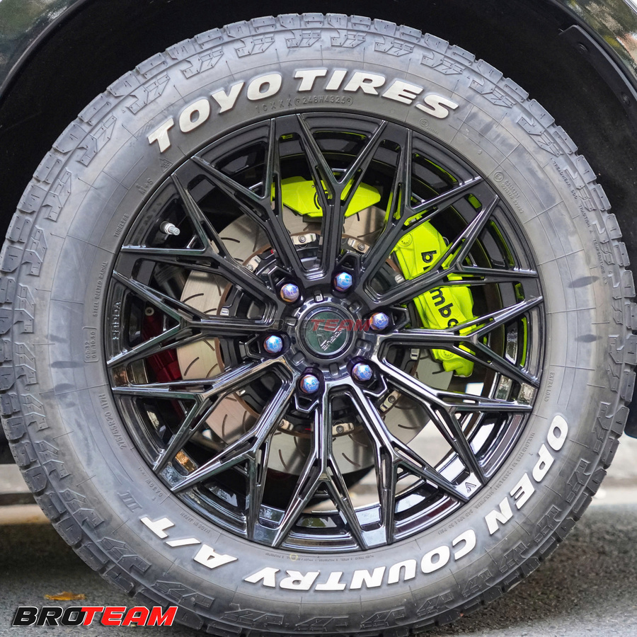 Lốp Toyo Open Country A/T cho Ford Everest