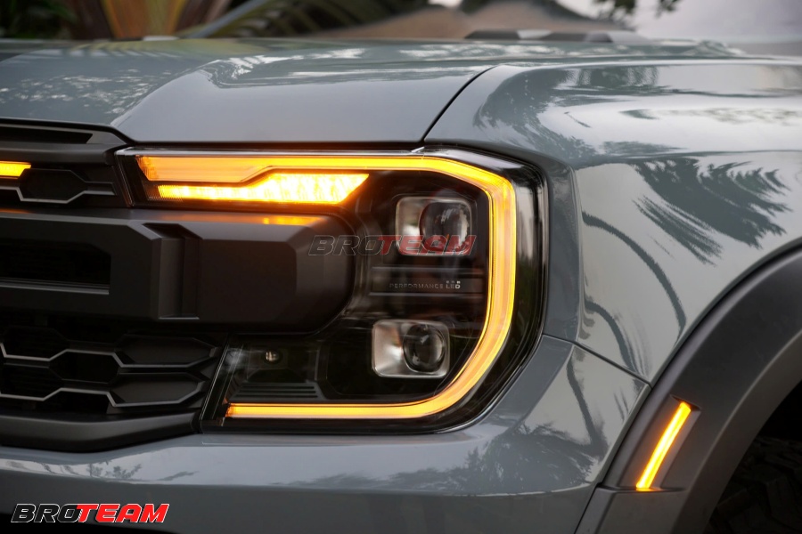 Đèn Mí LED Vàng Chữ C F150 Ford Raptor V6