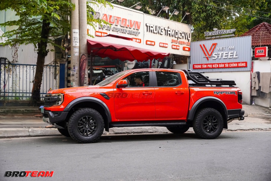 Phụ kiện độ xe Ford Ranger Raptor 2026