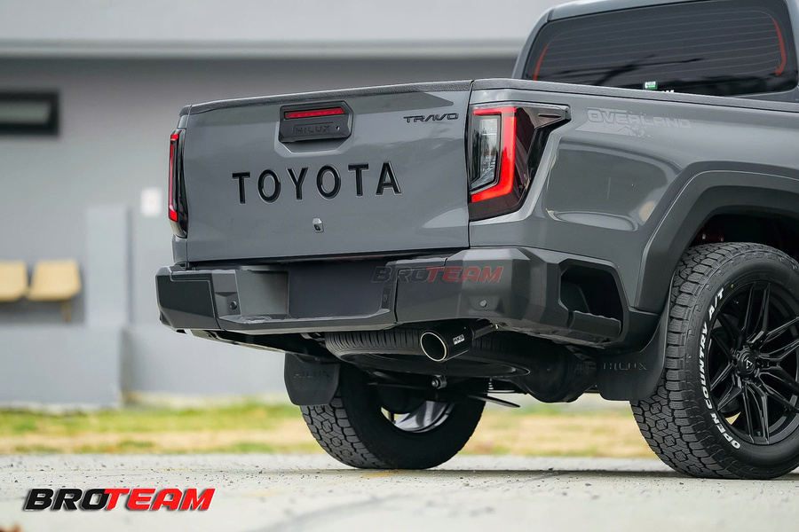 Pô HKS Legamax Toyota Hilux