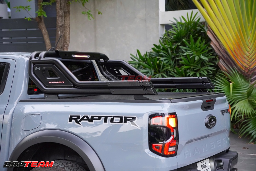 Thanh thể thao Hamer sau thùng