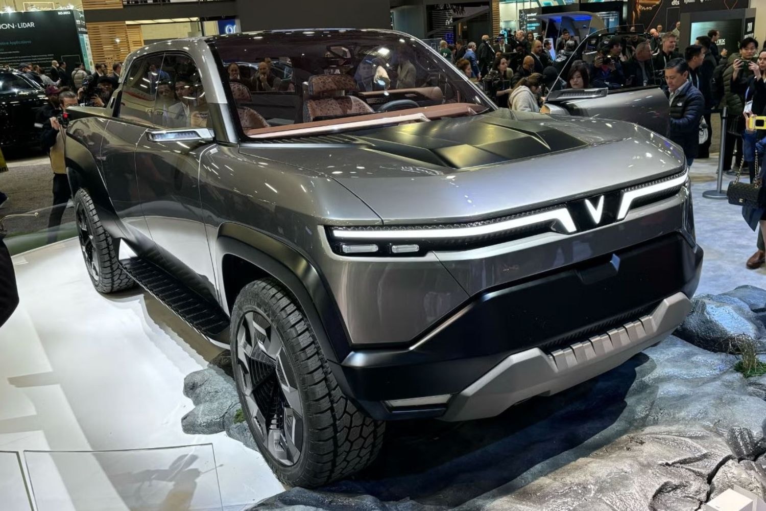 Concept VinFast VF Wild xuất hiện tại CES 2024 như một tuyên ngôn thiết kế đầy đột phá của VinFast