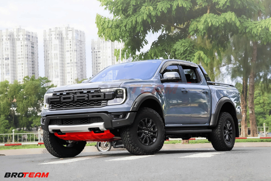 Xe Ford Ranger Raptor độ ghế chỉnh điện Vsteel