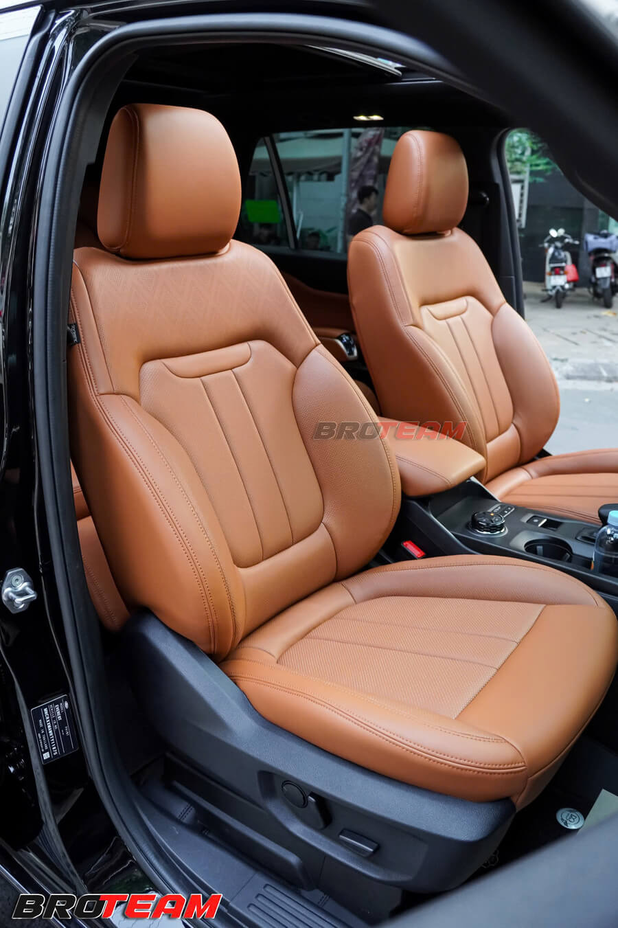 Ghế VIP cho Ford Everest sang trọng