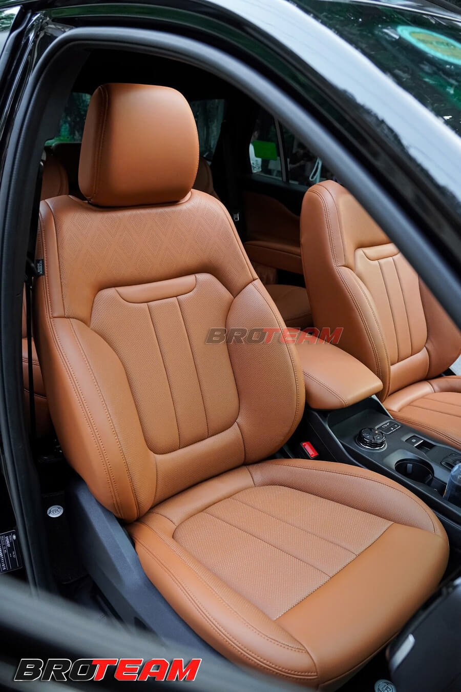 Độ ghế Limousine Ford Everest cao cấp