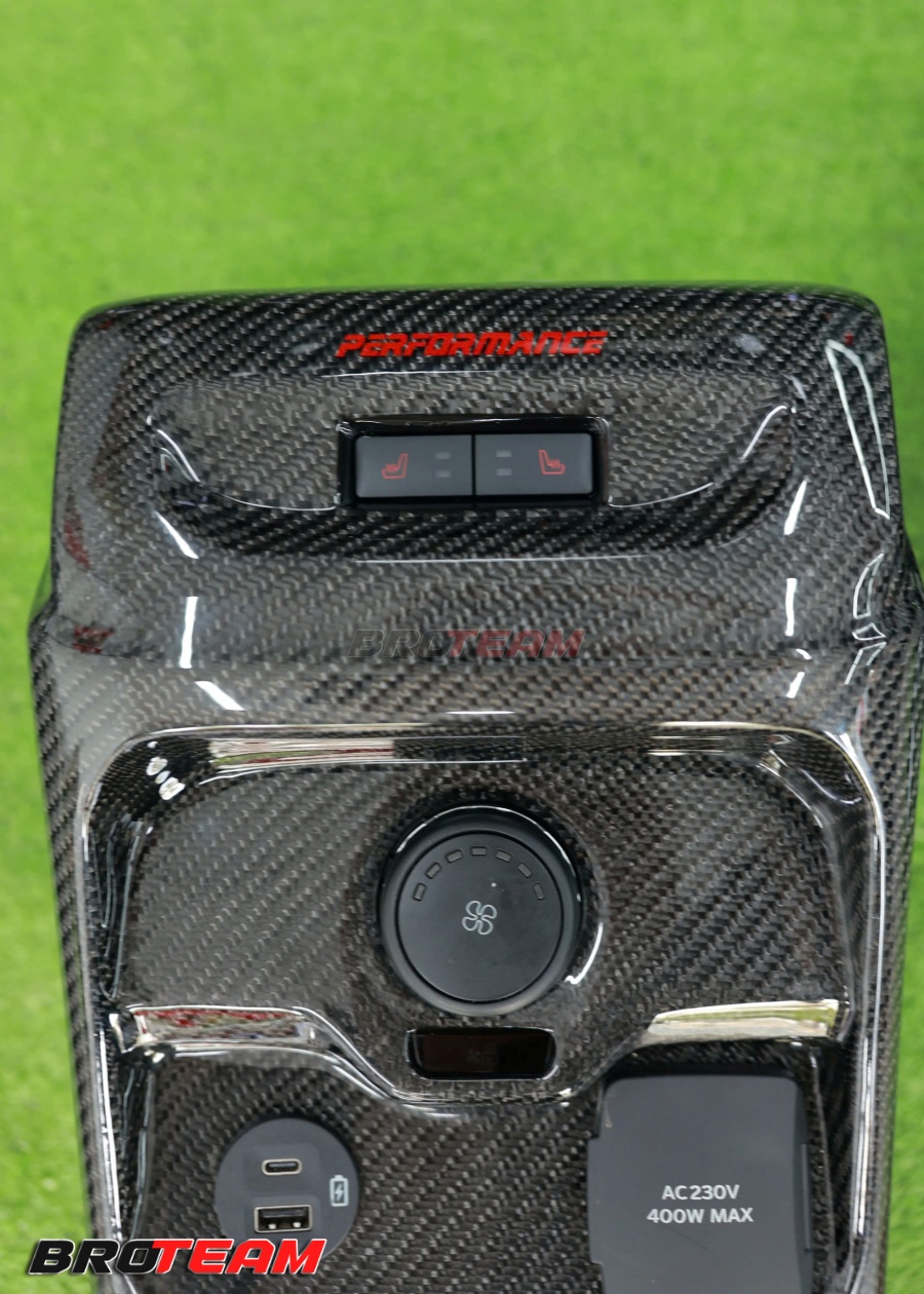 Trang trí nội thất carbon fiber Everest