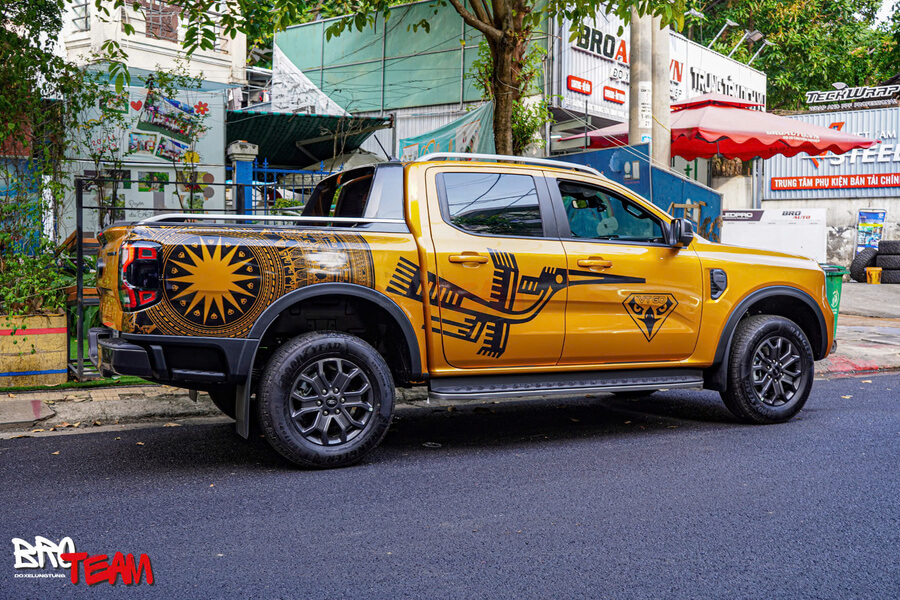 Dán tem Ford Ranger đẹp