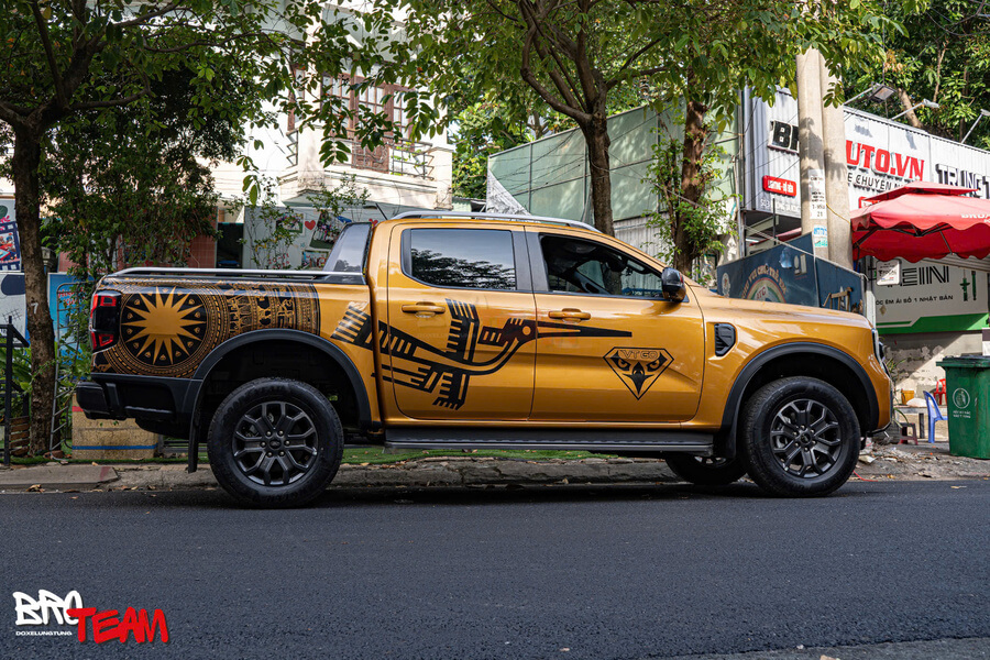 Dán tem Ford Ranger