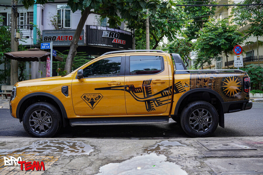 Lưu ý khi dán tem xe Ford Ranger