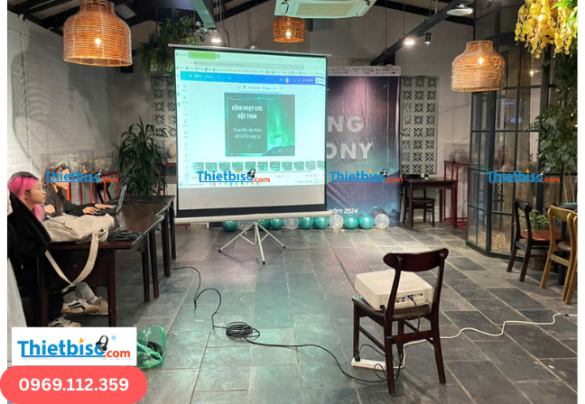 thuê máy chiếu hà nội