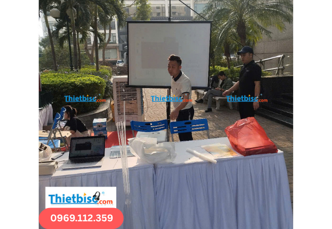 thuê máy chiếu quận cầu giấy