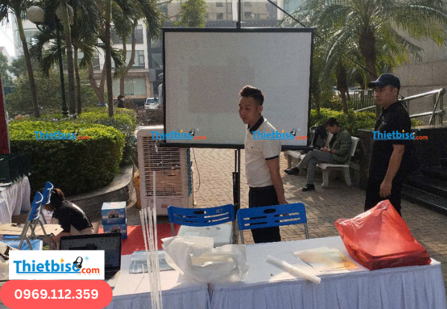 thuê máy chiếu quận cầu giấy