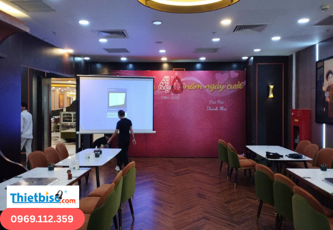 thuê máy chiếu hà nội