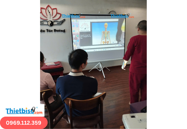 Thuê máy chiếu quận đống đa