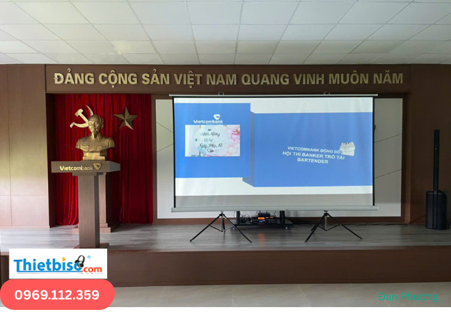 thuê máy chiếu màn hình lớn hà nội