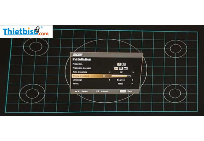 hình ảnh máy chiếu bị méo mó, biến dạng