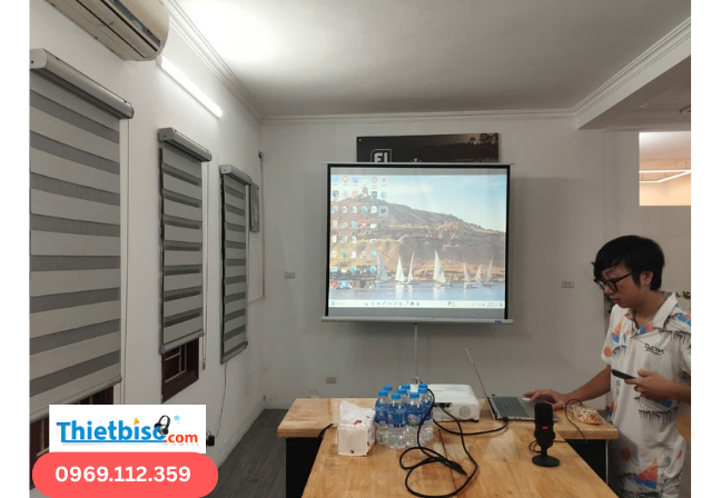 thuê máy chiếu hà nội