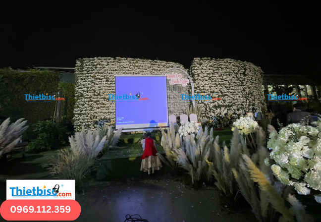 Thuê máy chiếu hà nội