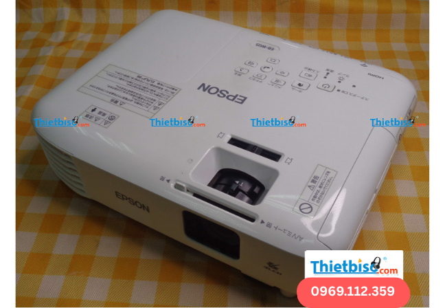 kinh nghiệm chọn mua máy chiếu cũ